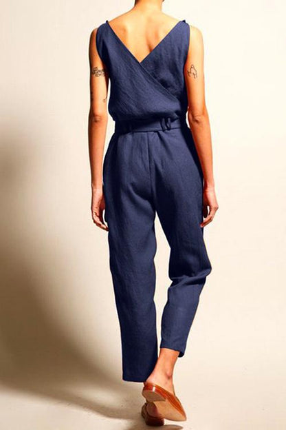 Eline | Mouwloze jumpsuit met V-hals en strik taille